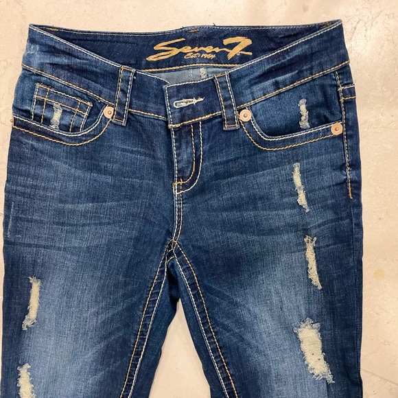 Seven jeans distressed, contrast stitching, flares - Picture 2 of 3